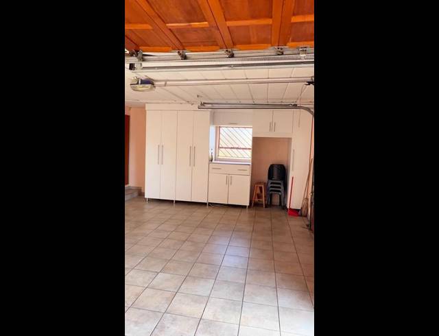 5 BEDROOM PROPERTY TO RENT IN THE ORCHARDS